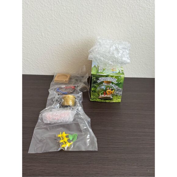 RE-MENT Pikmin Terrarium Collection Figure - Leave The Electricity - Picture 4 of 4